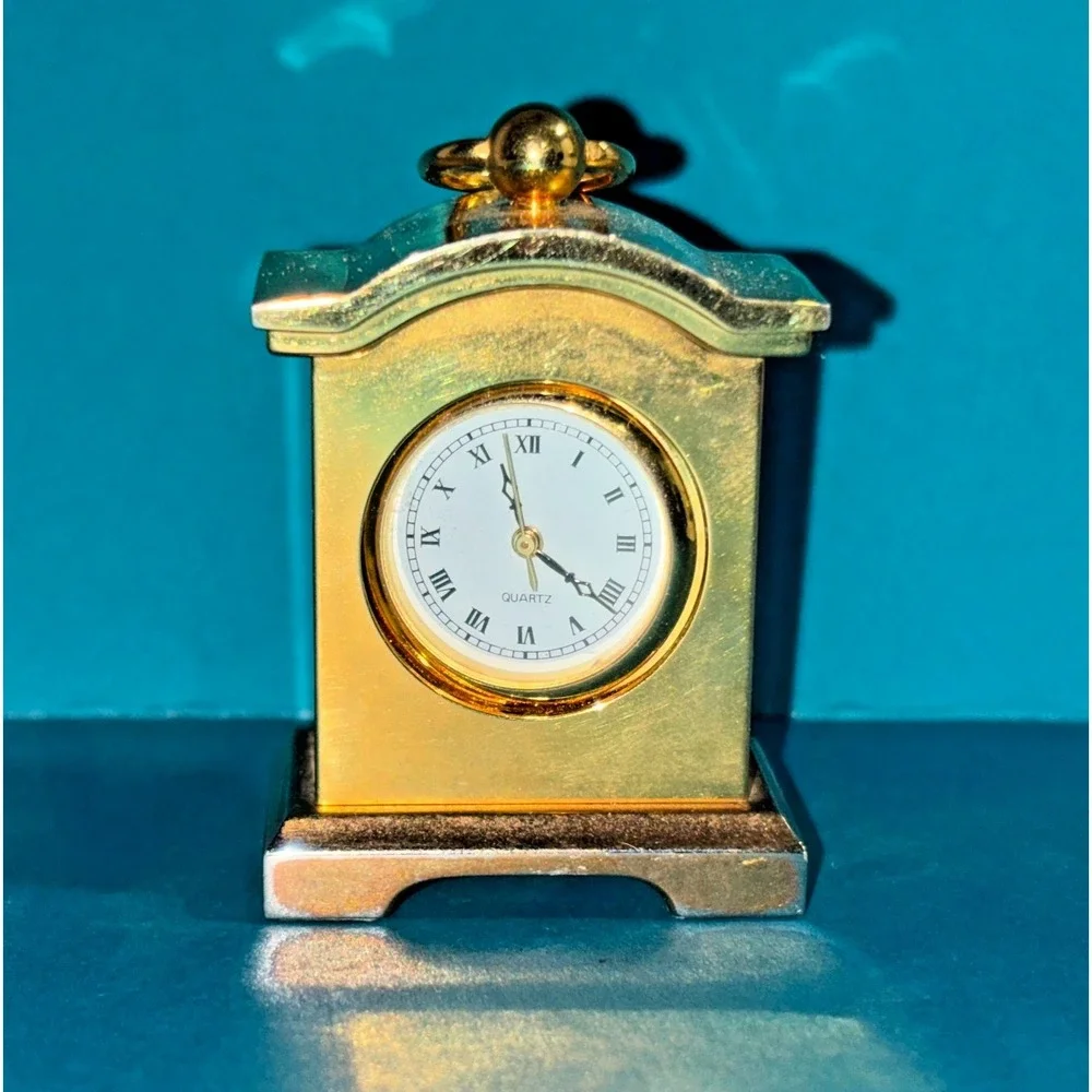 Vintage Mini Brass Quartz Mantel Desk Clock Roman Numerals Hong Kong Gold